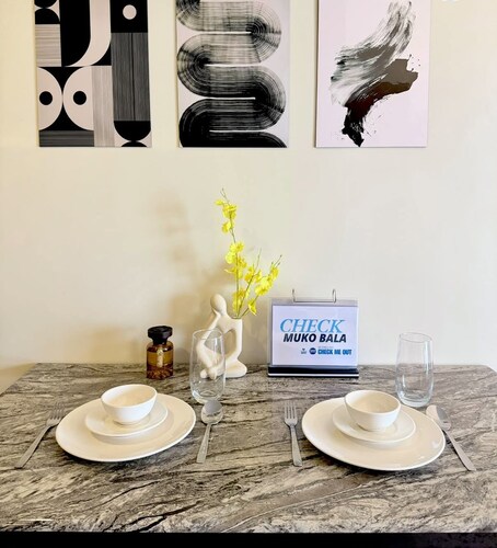 Room-convenient Condo Living at Saint Do