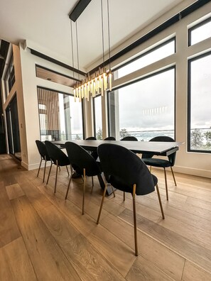 Uklassifisert bilde, 4 av 36, knapp