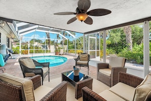 Pool - Mins to Beach and Village, Private Oasis w/ Heated Pool (Siesta Key)