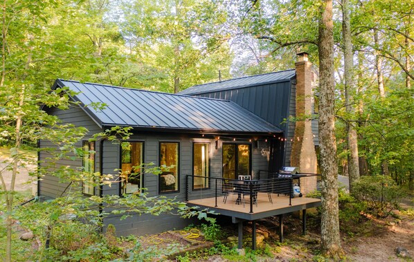 Terrace/patio - The Outpost by Dunlap Ridge (Perry Township)