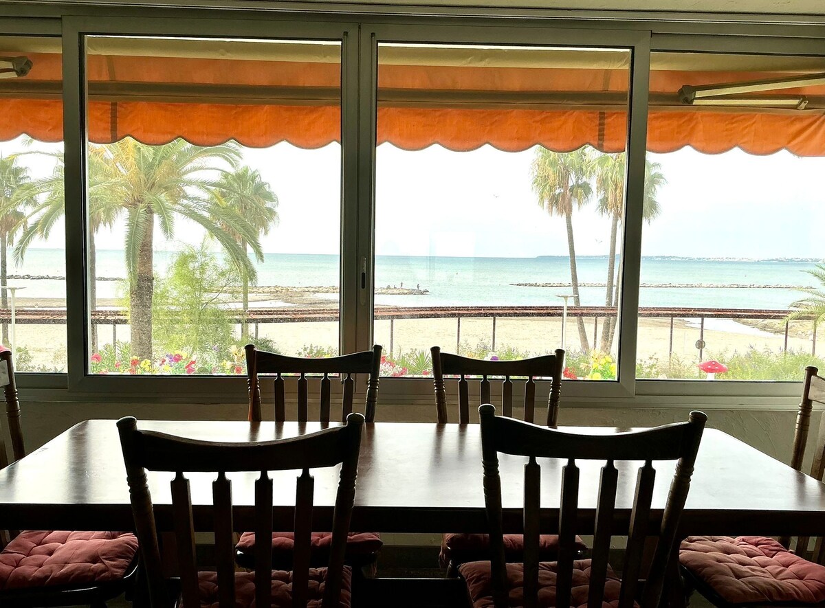 Host profile image