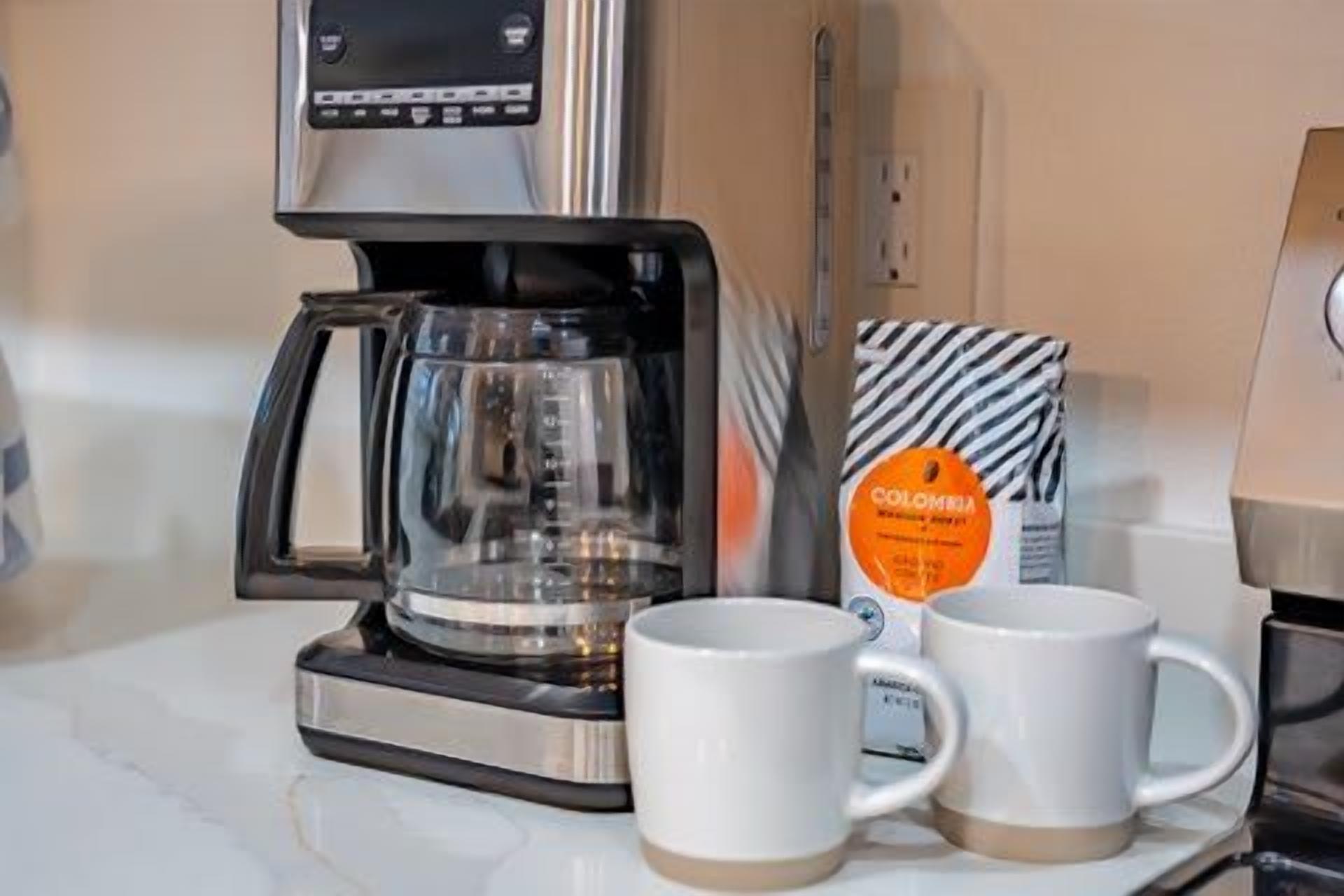 Kaffe og/eller kaffemaskin