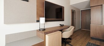Hyatt Place JFK Airport