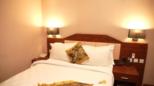 Amdina Hotel