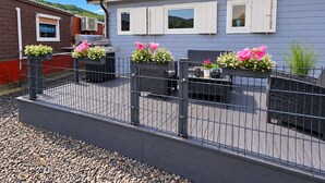 Outdoor dining - Tiny House an der Mosel - Chalet mit Terrasse - WLAN - Grill (Mehring)