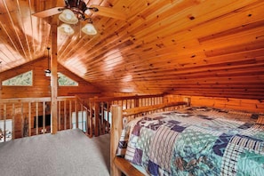 Cabin, nhiều giường, quang cảnh núi (Golden Ridge) | 3 phòng ngủ, bộ trải giường 