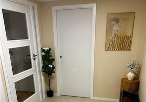 Unclassified image, 4 of 16, button - Tromso 3-bed Apt, Sleeps 5 With Parking (Tromsø)