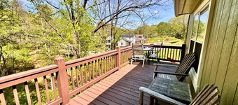 Your Comfortable Downtown Home Base for Exploring the Smoky Mountains