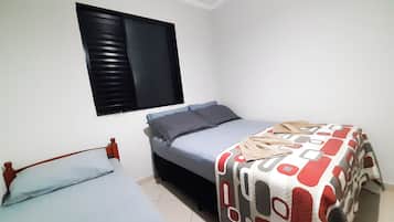 WiFi, bed sheets