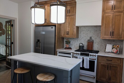 The Pine Needle Cottage at Selah - 2 Bed, 1.5 Bath