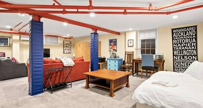 Spacious 4-BR Near Rock Creek Park - Sleeps 8