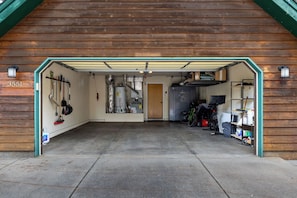Property grounds - Pines & Peaks University Heights Retreat (Flagstaff)