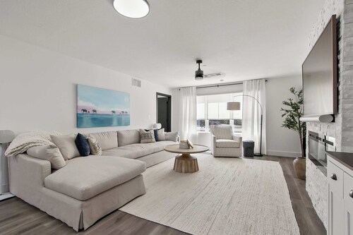 Garden State at Watercress | 3BR/3BA + Elevator