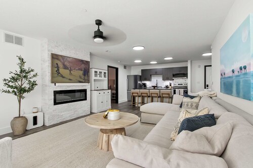 Garden State at Watercress | 3BR/3BA + Elevator