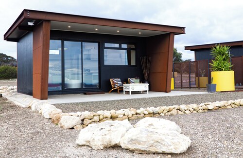 The Rusty Kangaroo Hideaway Studio - Exclusive Ocean-View