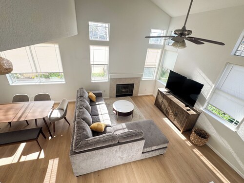 Beautifully Renovated 3BR Family Home, Great Location & All Essentials