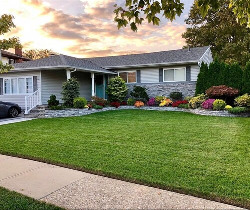 Cozy 1-bedroom bungalow in quaint Freeport with AC