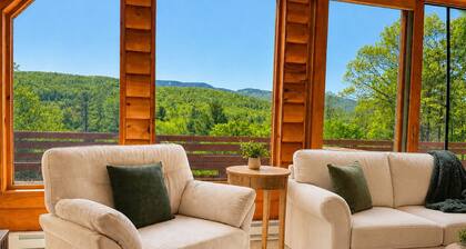Gore Mountain Views | Luxury Escape for 2–4 • Pets
