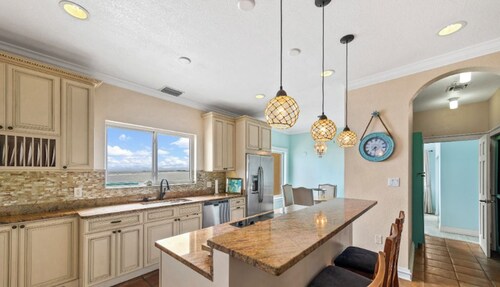 Southern Ayr Beachfront Home