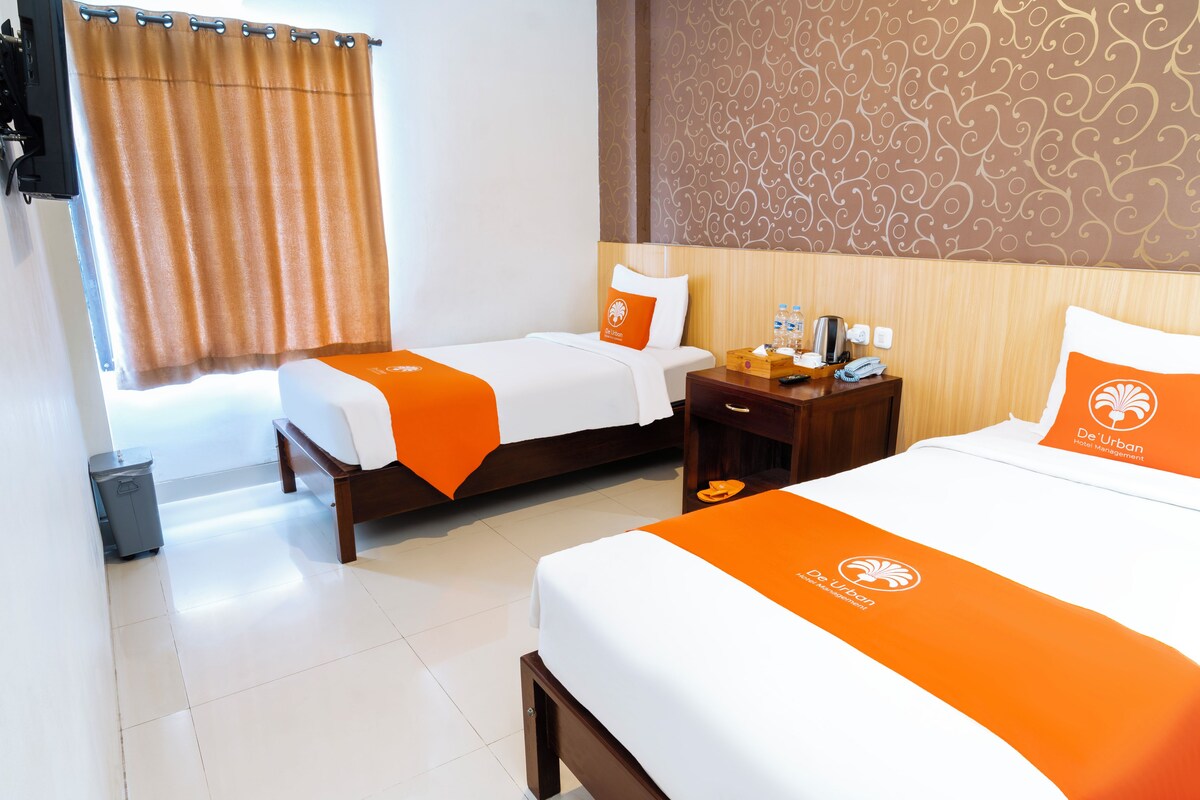 Deluxe Twin Room, City View
