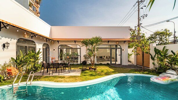 Unclassified image, 1 of 9, button - The Querencia Lago Private Pool Villa and Free Pick up (Đà Nẵng)