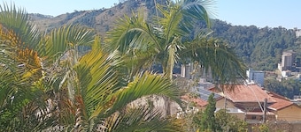 Vacation home in Serra Negra, upscale and very quiet neighborhood.