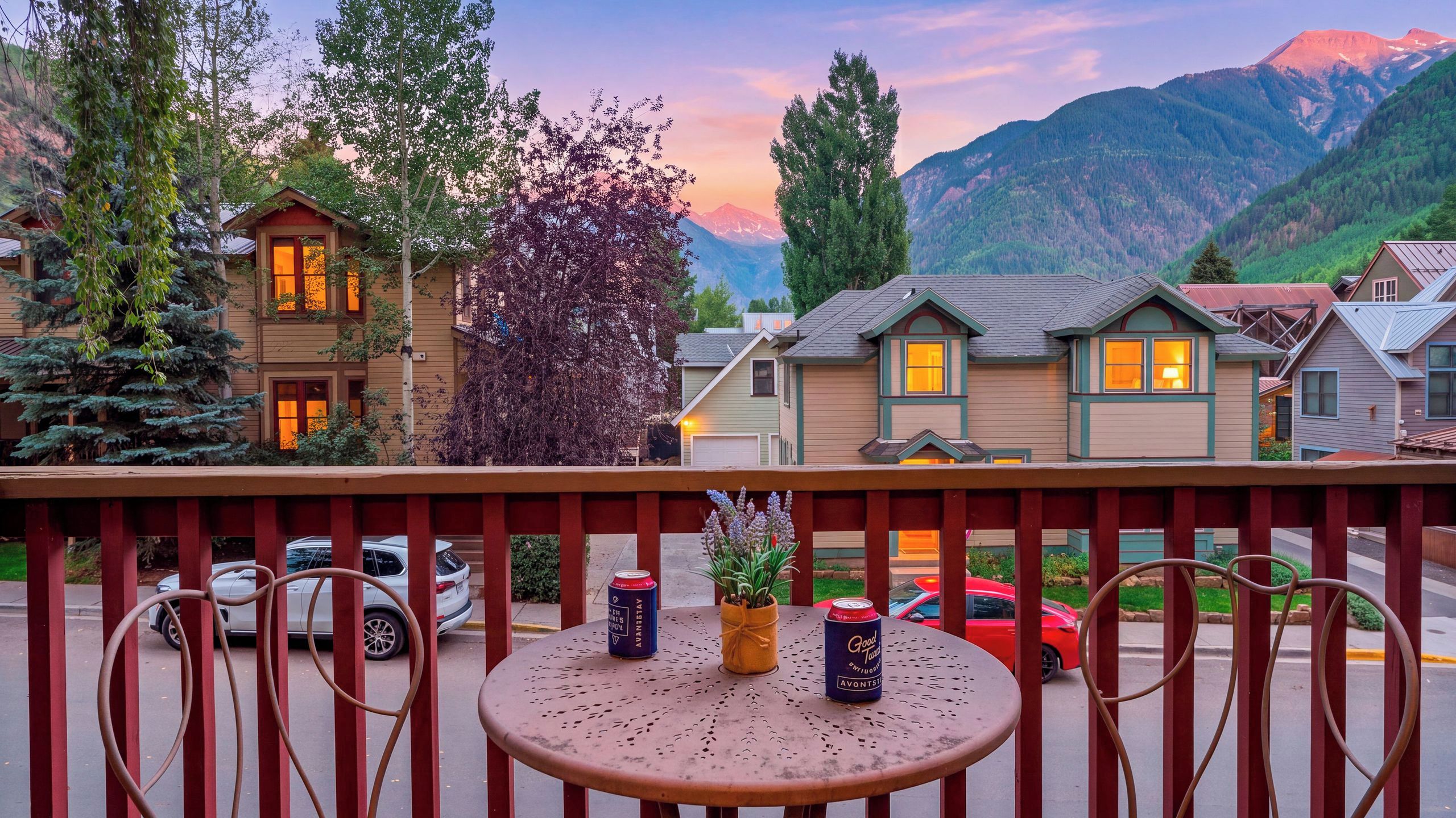 Apartment (2 Bedrooms) | Front of property
