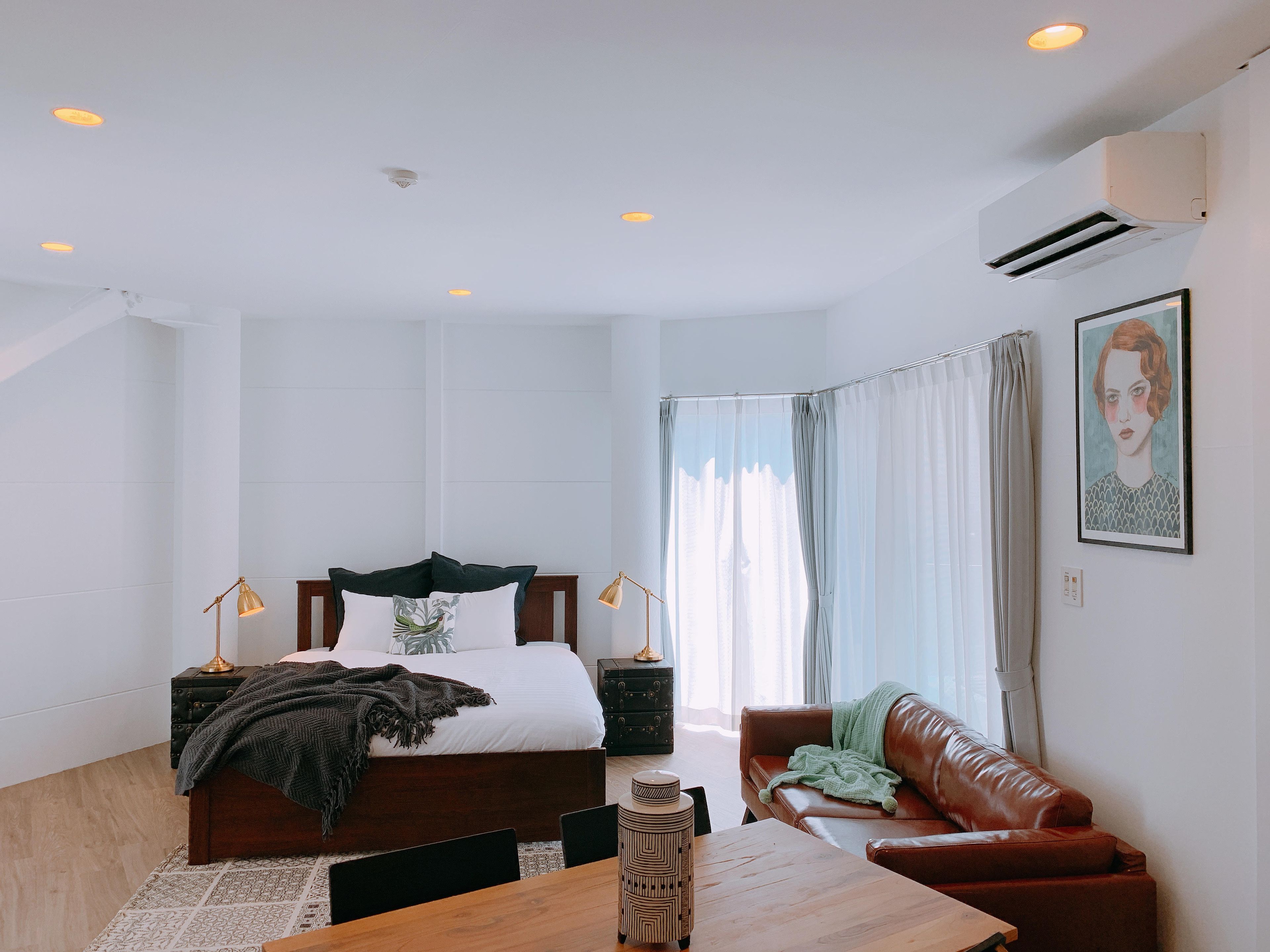Suite, Non Smoking, Balcony (301) | Interior