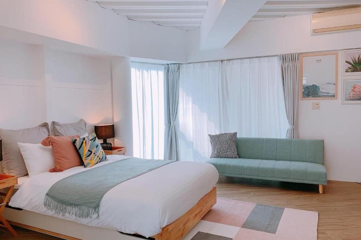 Phòng Suite, không hút thuốc, ban công (501) | Phòng cách âm, bàn ủi/dụng cụ ủi quần áo