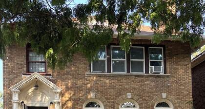 Elegant 1925 Vintage Home