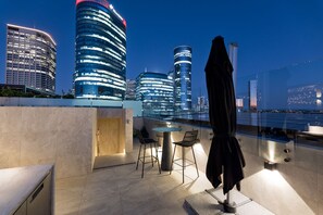 Unclassified image, 2 of 19, button - Penthouse | Private Rooftop Pool & Perth Skyline (West Perth)