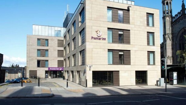 Exterior - Premier Inn Edinburgh City Centre (York Place/St James Quarter) hotel (Edinburgh)