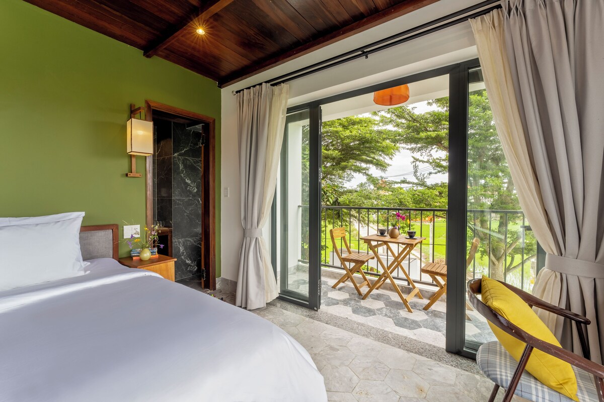 Classic-Doppelzimmer, Balkon, Gartenblick | Hochwertige Bettwaren, Minibar, Schreibtisch