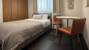 Unclassified image, 2 of 34, button - Nikyo Shion Residence (Osaka city ,Nishi-ku)