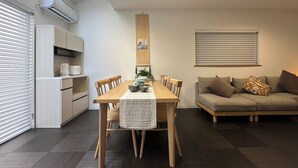 Unclassified image, 3 of 34, button - Nikyo Shion Residence (Osaka city ,Nishi-ku)
