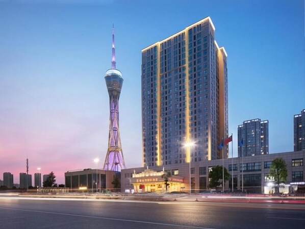Exterior - Vienna International Hotel (Zhengzhou)
