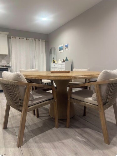 Cozy 2-Bedroom Springfield Home 1.5 Baths