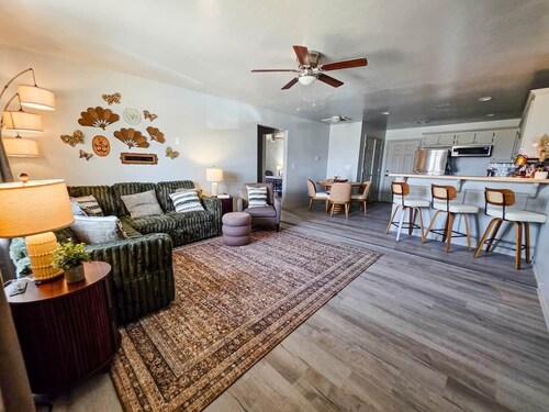 FamilyFriendly 2BR,King bed @ Fort Sill & Lawton #1