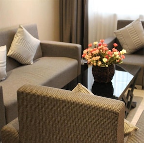 Unclassified image, 3 of 34, button - Lavande Hotel (Lanzhou)