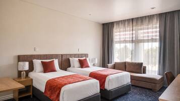 Executive Twin Room, Multiple Beds | In-room safe, desk, laptop workspace, blackout curtains
