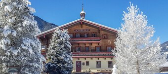 Detached country house with separate loft&sauna
