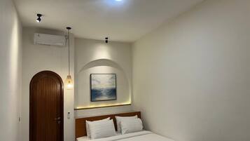 Double Room | Desk, WiFi (free)