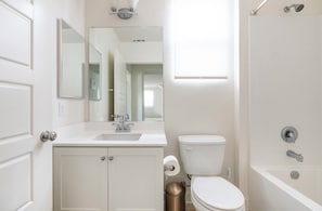 Bathroom - Executive Luxury:Fully Furnished 4-Bed Townhome in Sylmar.All Utilities Included (Los Angeles)
