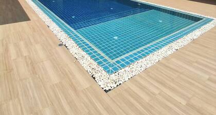 Luang Lume Pool