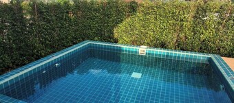 Luang Lume Pool