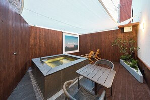 Superior Quadruple Room | Outdoor dining - Stay passport Kinosaki Ryokan Daejeon (Jung-gu)