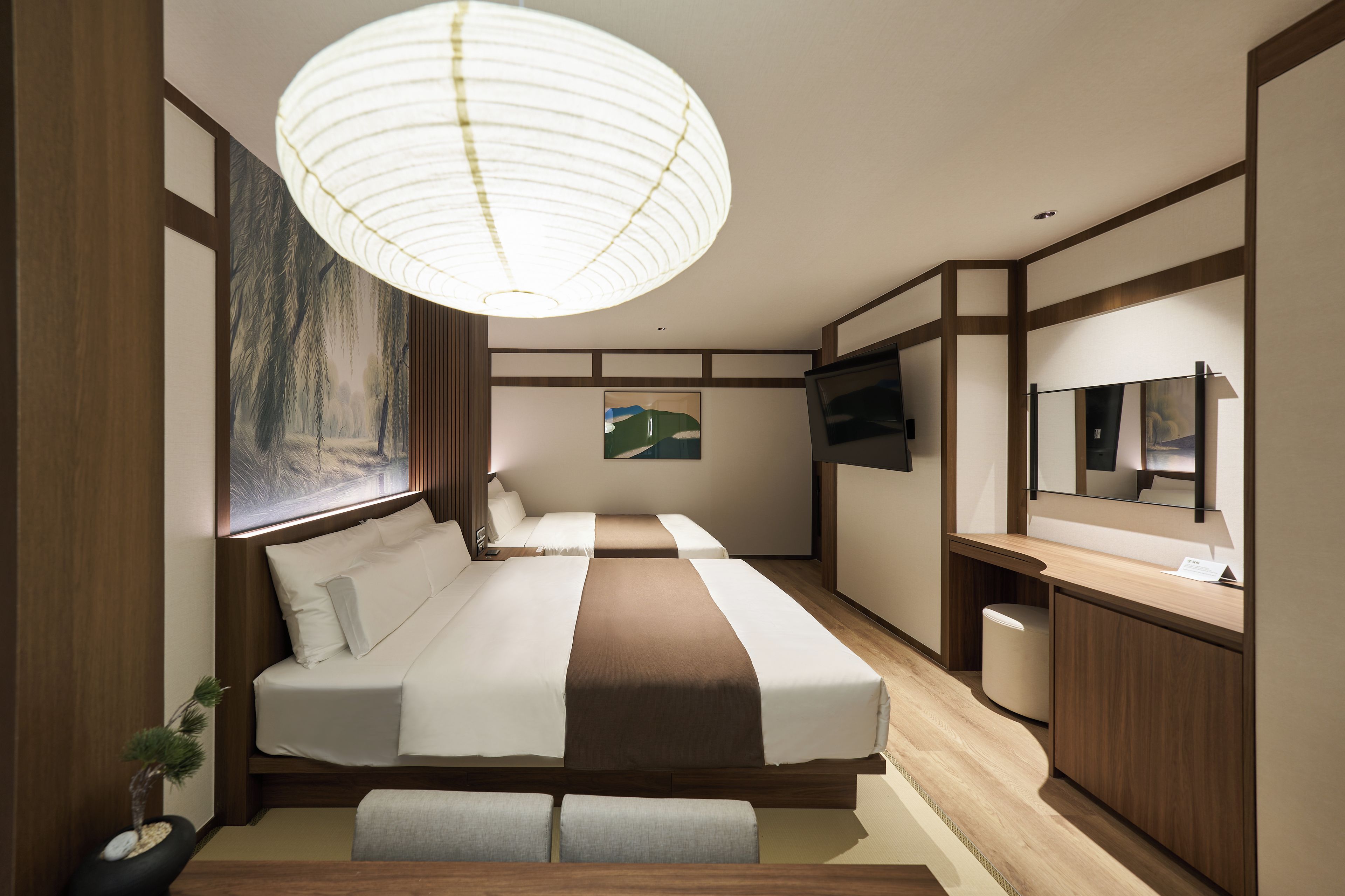 Room 102 Moonlight Open-air Bath | 4-Person Private Ryokan & Hinoki Sauna | Premium bedding, desk, laptop workspace, soundproofing