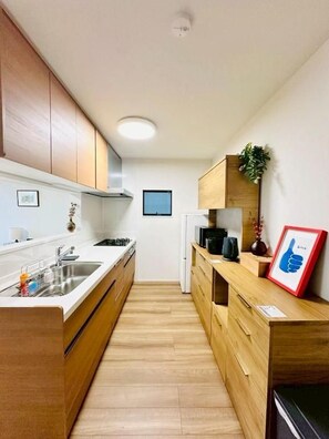 Casa Comfort, balcó, vistes a la ciutat | Cuina privada
