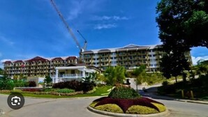 Exterior - Tranquil 2-Bedroom Apartment with Shared Pool in Davao City (Davao City)