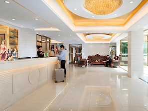 Unclassified image, 5 of 24, button - Vienna Hotel (Pinggu)